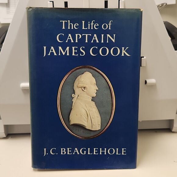 The Life of CAPTAIN JAMES COOK by J. C. Beaglehole Hardback Book 1985 - Picture 1 of 5